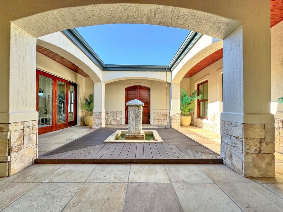 5 Bedroom Property for Sale in Atlantic Beach Golf Estate Western Cape